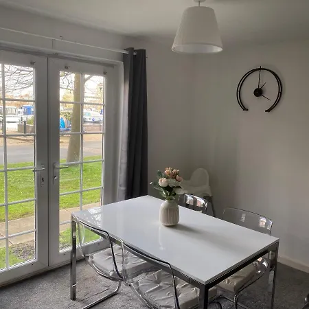 Marine Viewing 2 Bedrooms Flat Manchester Exterior foto